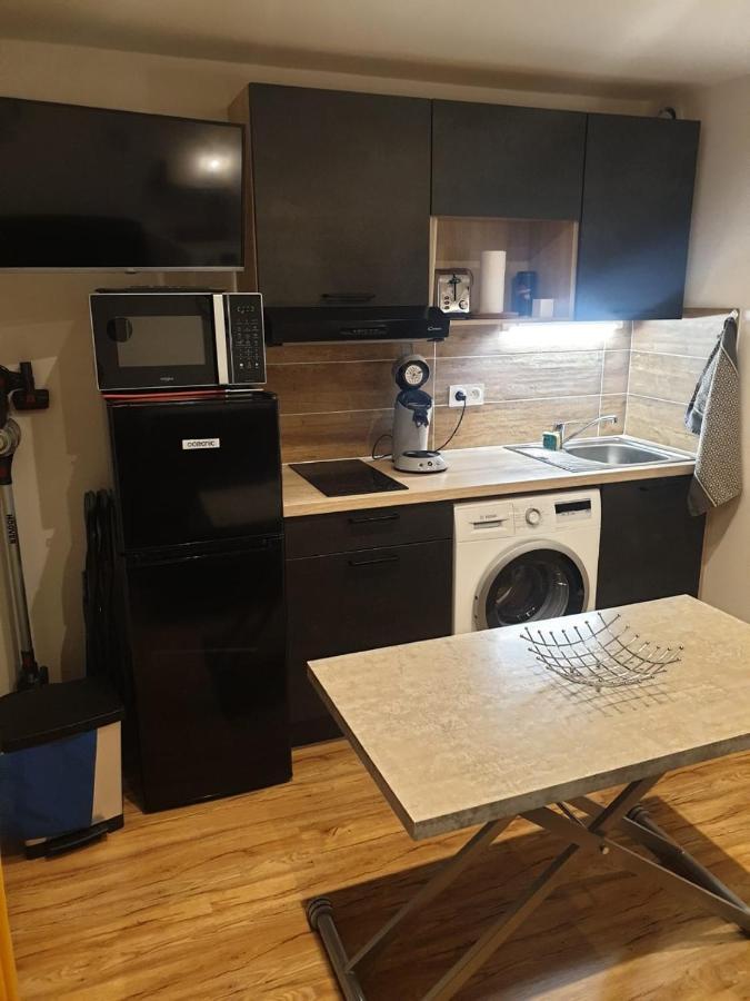 Le 67,Ski Et Randonnee,Lave Linge,Seche Linge,Parking 베르넥스 외부 사진